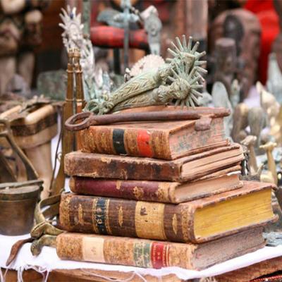 Wystawa-sprzedaż materiału kolekcyjnego i przedmiotów starożytności „Garadzenskі Skarabeusz” (filia №3 «Pałac Kultury», w budynku)