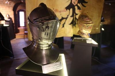 In Lida castle opened a unique exhibition of medieval armor